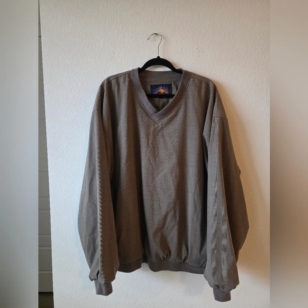 Classic V-Neck Sweater in Taupe - Picture 9 of 9
